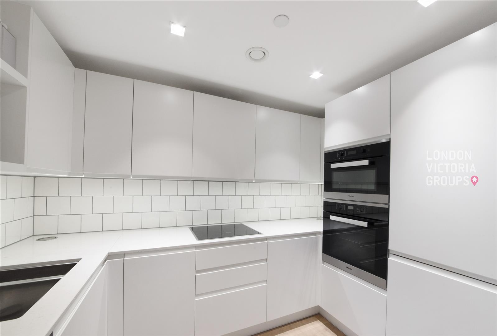 Queens Wharf, 2 Crisp Road, London